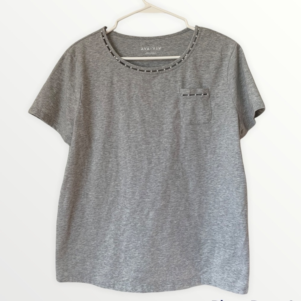 Ava & Viv Gray Blouse with Stone Detail Size L